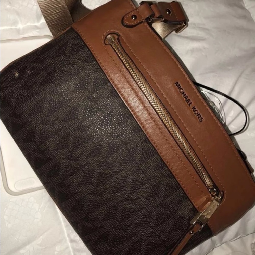 mk shoulder purse